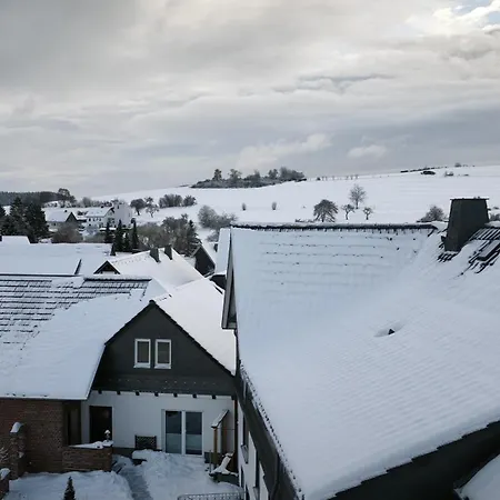 Gemuetliches Zuhause Auf Zeit Appartamento Bromskirchen